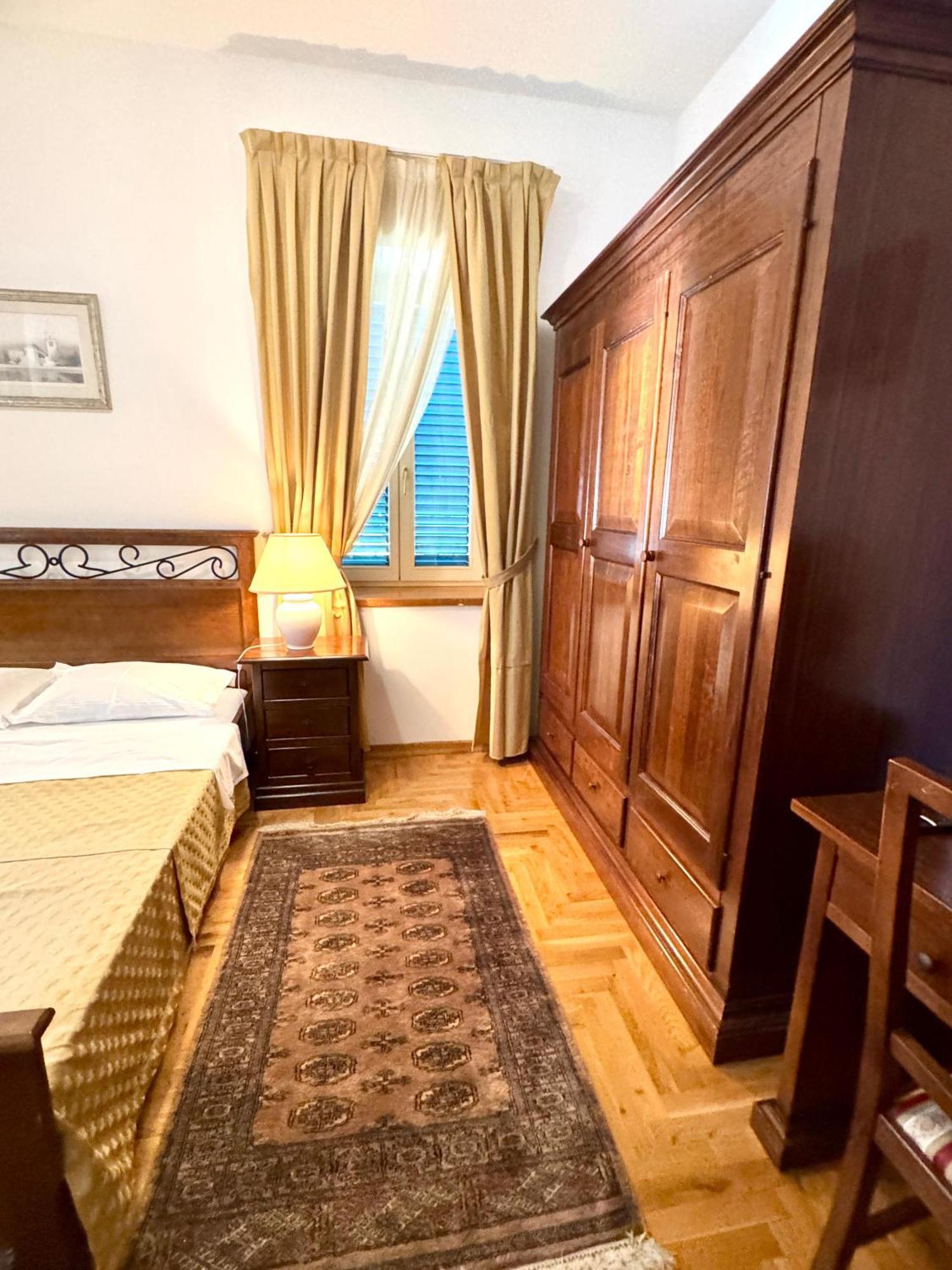 Villa Rava Hotel & Restaurant Luaran gambar