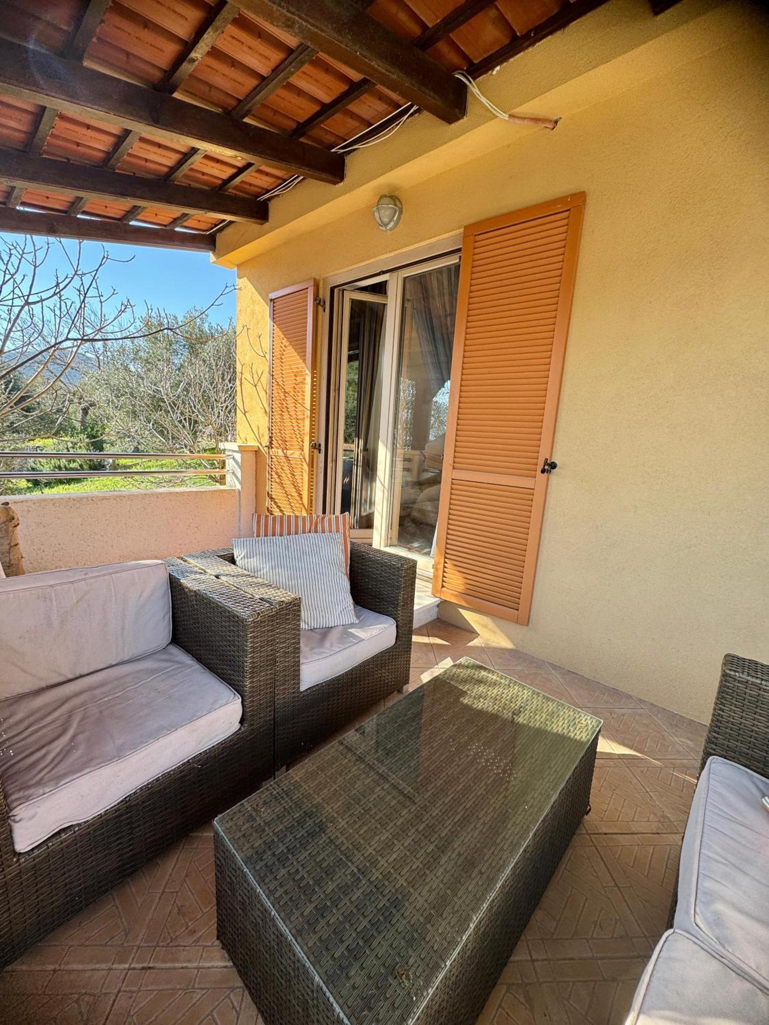 Villa Rava Hotel & Restaurant Luaran gambar