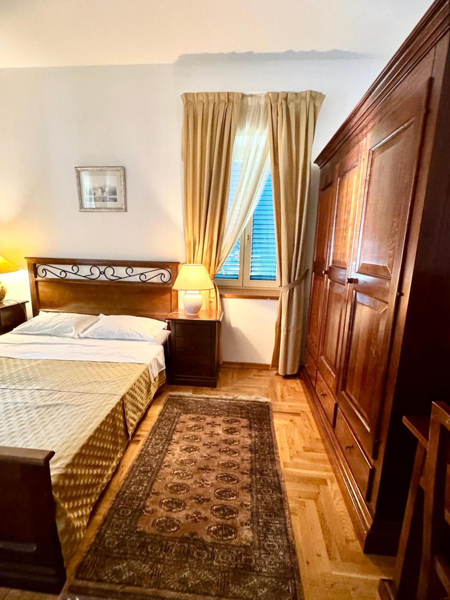 Villa Rava Hotel & Restaurant Luaran gambar