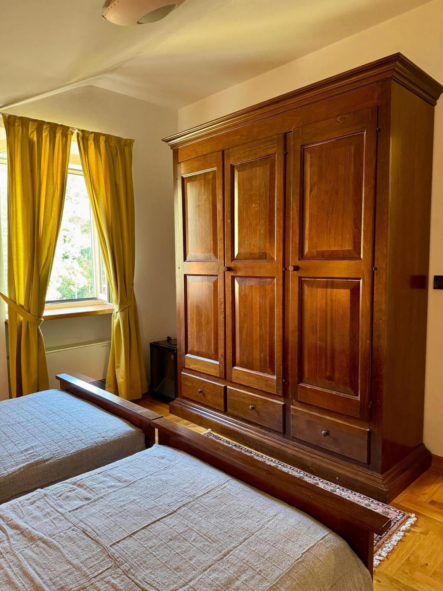 Villa Rava Hotel & Restaurant Luaran gambar