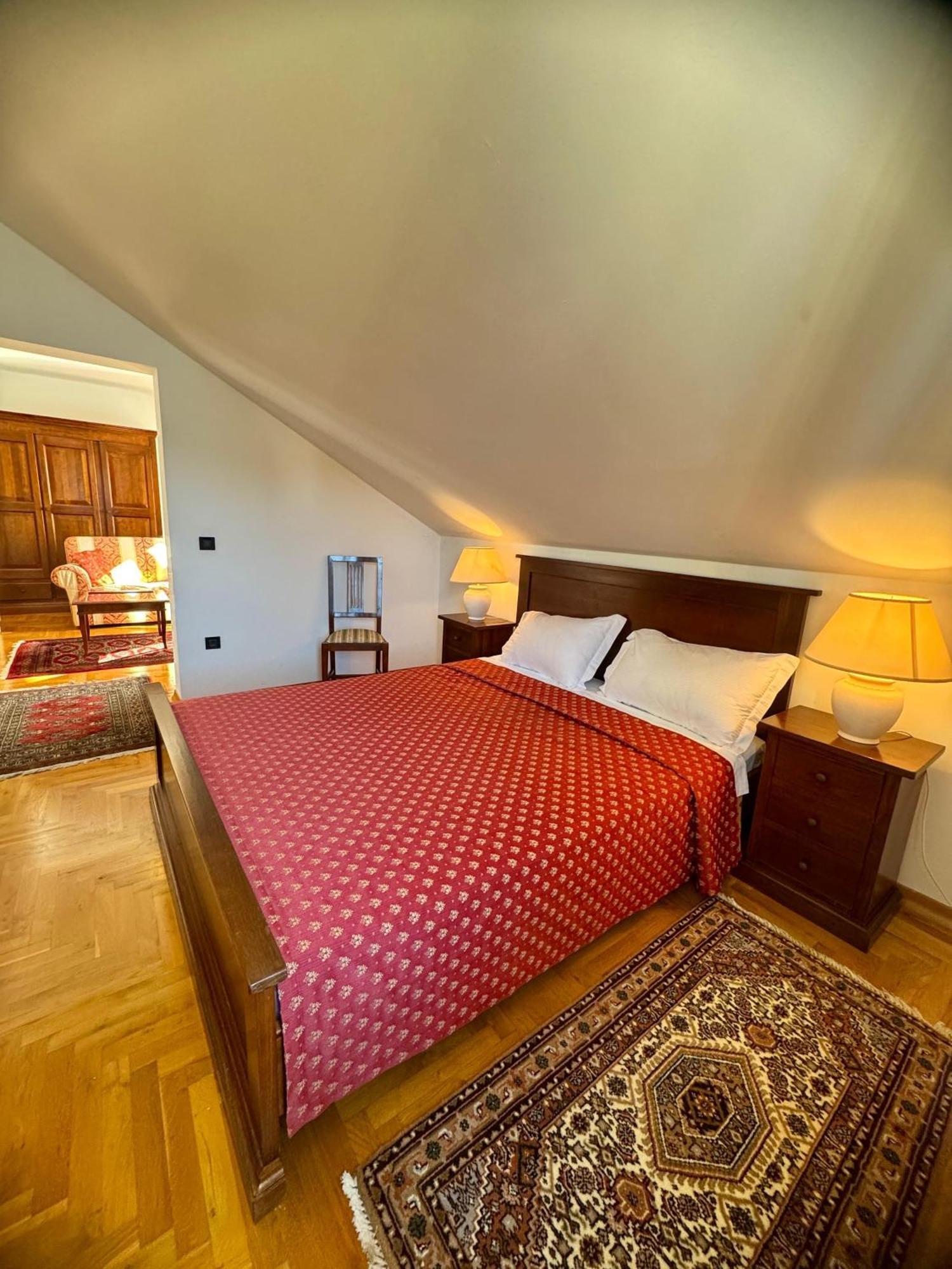 Villa Rava Hotel & Restaurant Luaran gambar