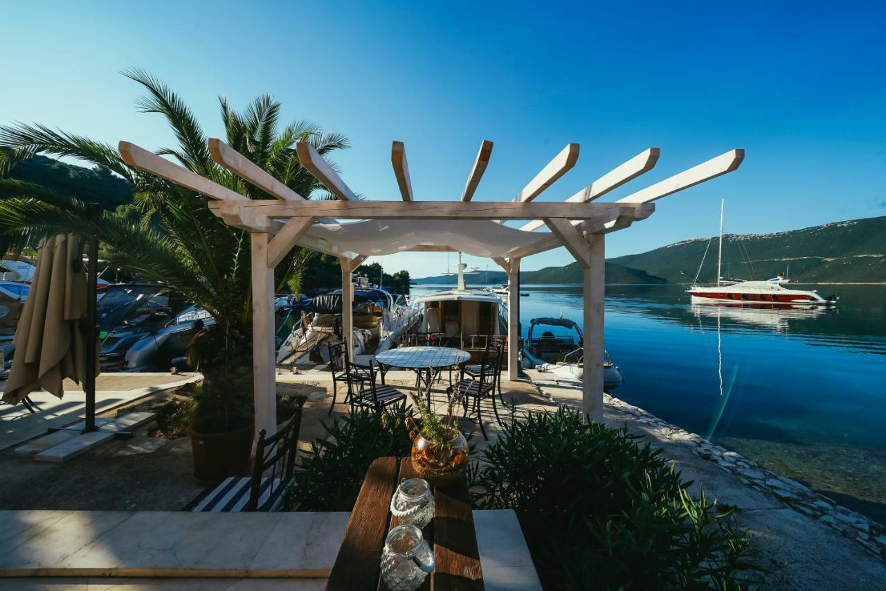 Villa Rava Hotel & Restaurant Luaran gambar